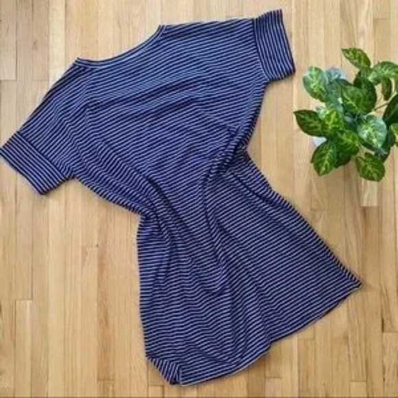 Old Navy Short Sleeve Jersey Knit Navy White Striped Mini Dress Size XS - Picture 4 of 5